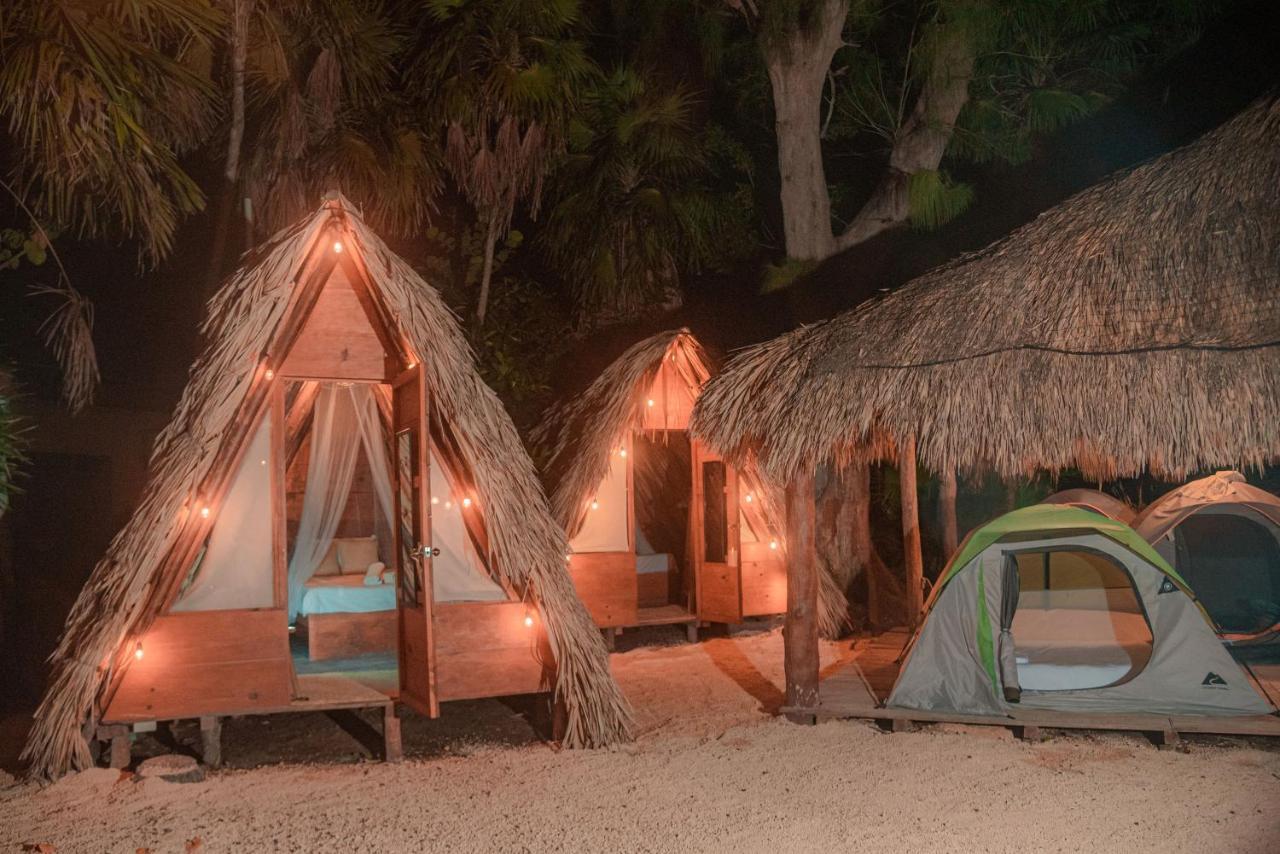 Mapache Hostel&Camping Isola Holbox Esterno foto