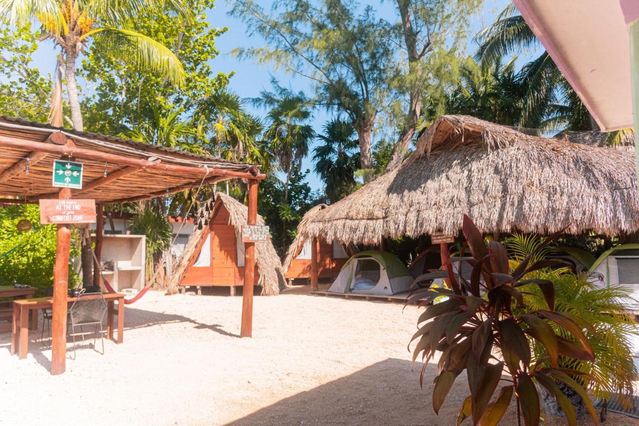 Mapache Hostel&Camping Isola Holbox Esterno foto