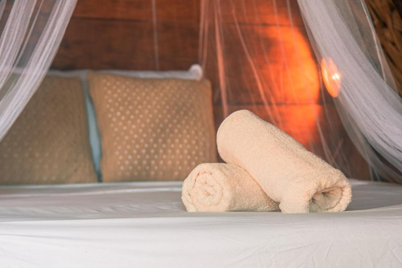 Mapache Hostel&Camping Isola Holbox Esterno foto